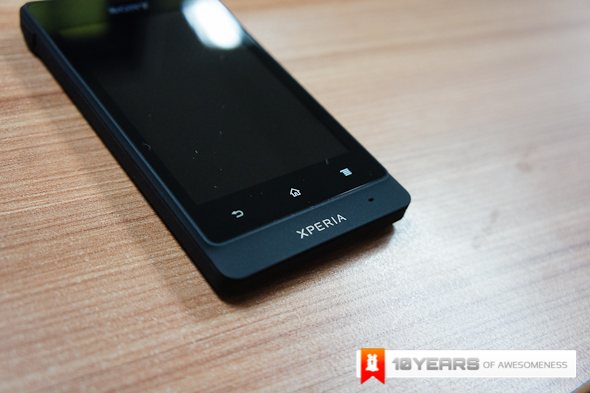 http://images.lowyat.net/Xperia%20Go%20Preview/Image-1.jpg